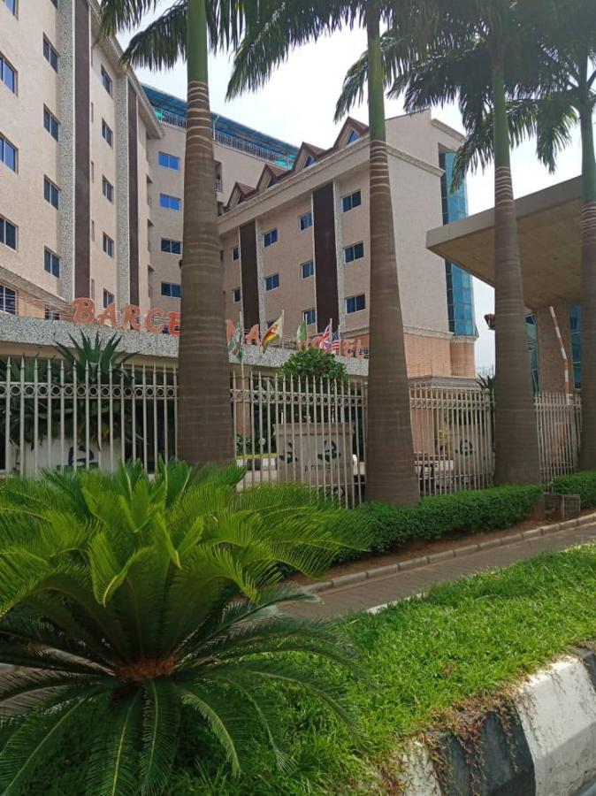 Barcelona Hotels, Abuja Mobushipe Eksteriør billede