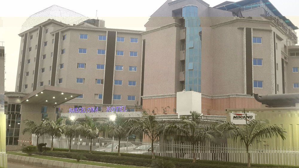 Barcelona Hotels, Abuja Mobushipe Eksteriør billede